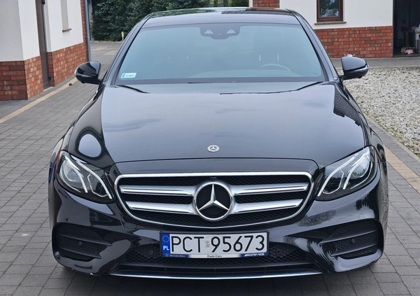Mercedes-Benz Klasa E cena 124900 przebieg: 176000, rok produkcji 2017 z Nowe Miasto Lubawskie małe 254